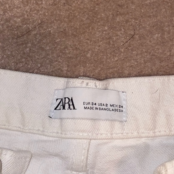 ZARA white denim high rise shorts - Picture 4 of 4